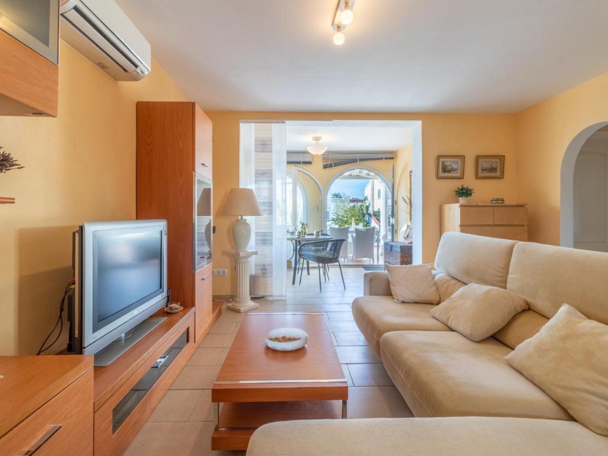 Holiday Home Bonica By Interhome Empuriabrava Exterior photo